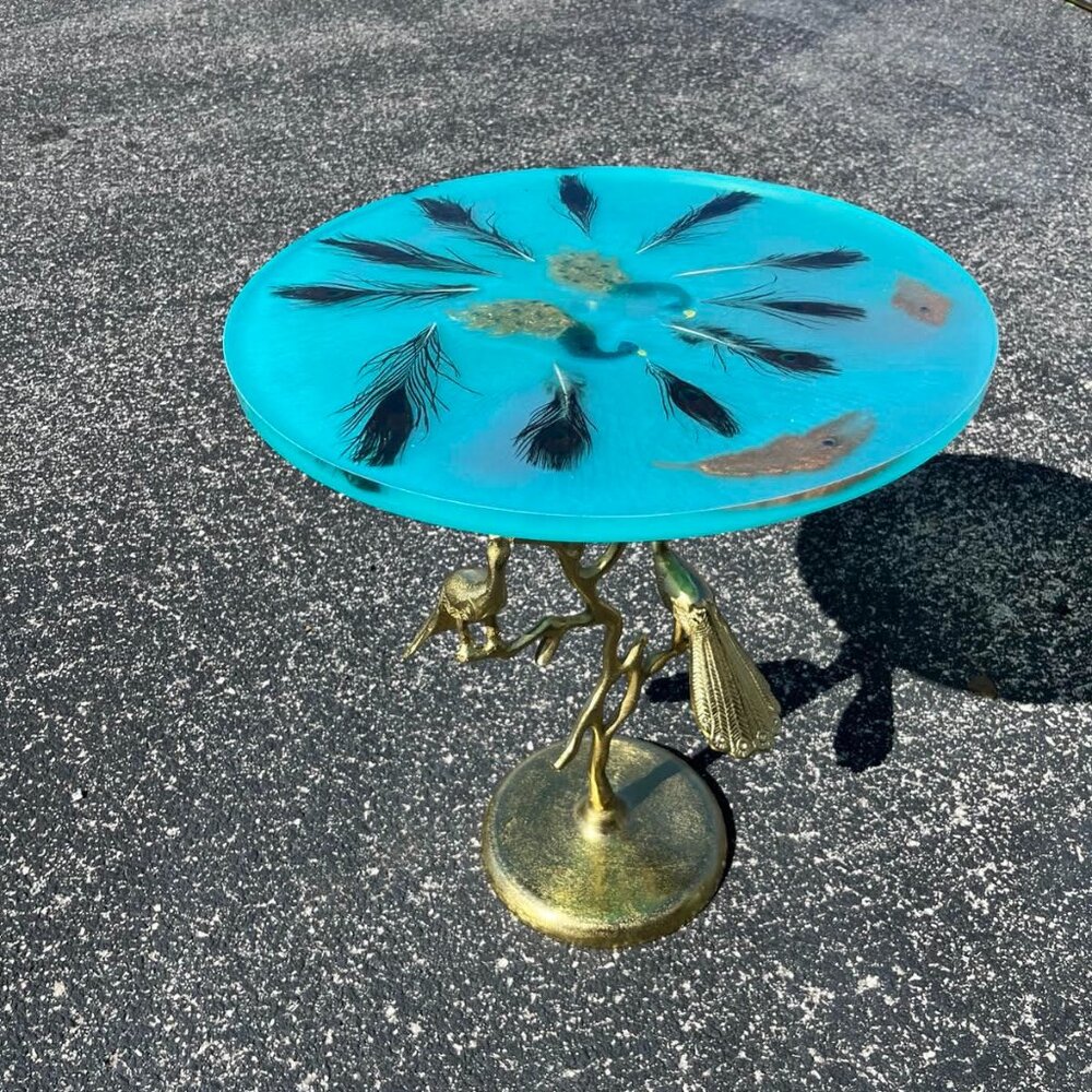 Peacock table